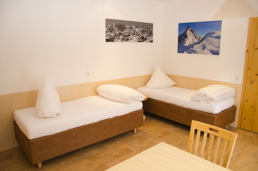 Hotel Garni Alpenblick Ischgl Kültér fotó